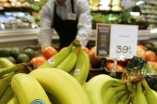Le producteur de bananes Chiquita Brands va revenir au Panama et réembaucher les milliers de travailleurs licenciés après avoir cessé ses activités dans le pays il y a trois mois en raison d'une grève. (archives) KEYSTONE/AP/AMY SANCETTA